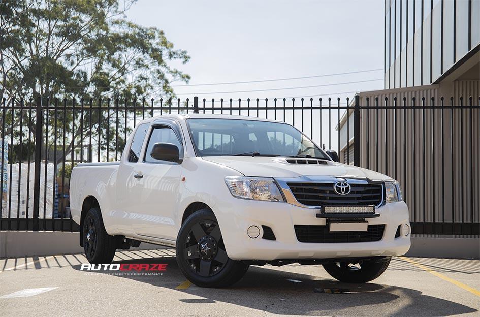TOYOTA HILUX 2WD (2005 ONWARDS) ROCKSTAR XD MATTE BLACK